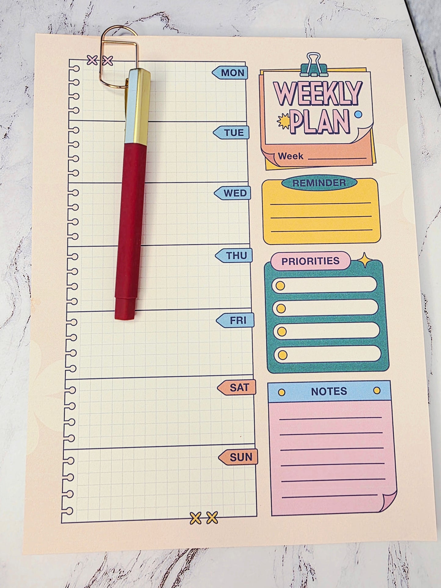 Weekly Planner Notepad w/Pen and Clip Bold 1